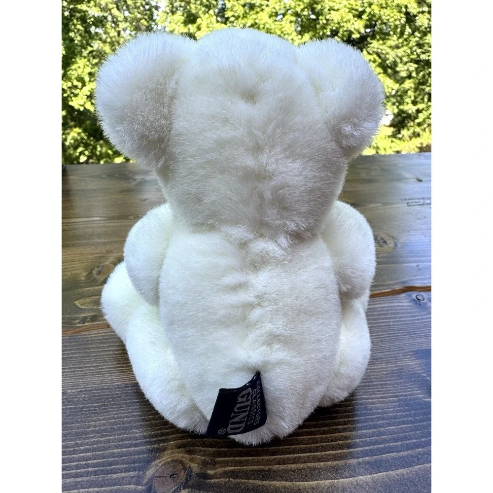 Gund thanks visiting